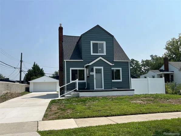 26800 Brettonwoods St, Madison Heights, MI 48071