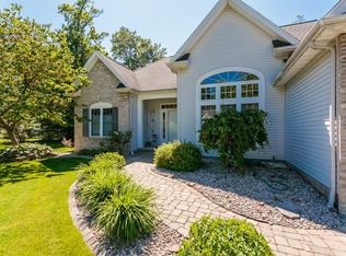 924 Lothario Cir, Webster, NY 14580