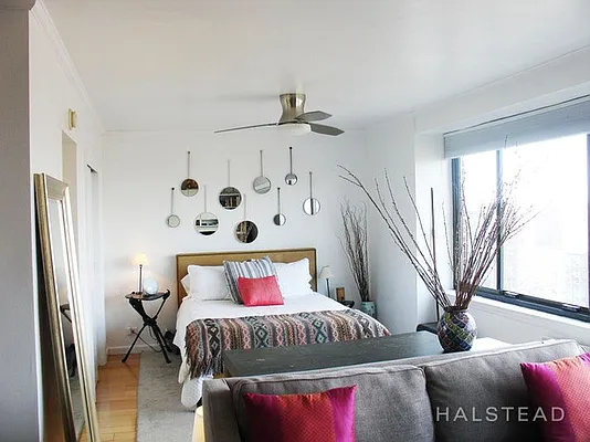 Rented by Halstead Real Estate | media 7