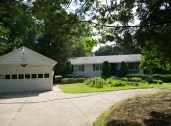 4th image of 16425 Nowthen Blvd NW