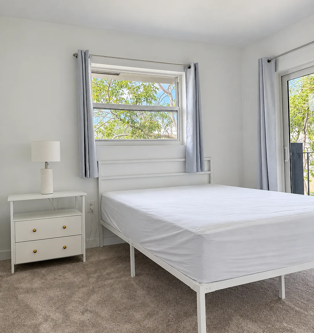 2 bed, 1200 sqft, $1,250 — Photo 2