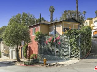 3131 Berkeley Cir, Los Angeles, CA 90026