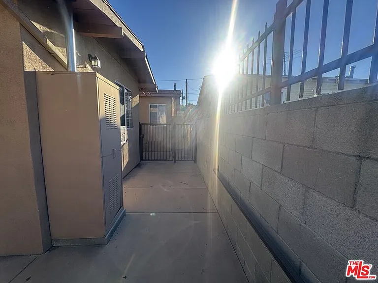 317 N Coronado St #317 — Photo 7
