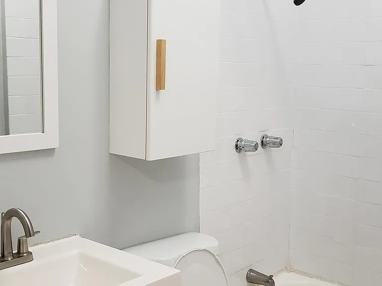 1723 N Marshfield Ave #F — Photo 4