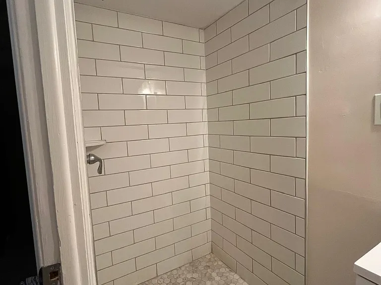 7452 Lawrence Rd — Photo 20