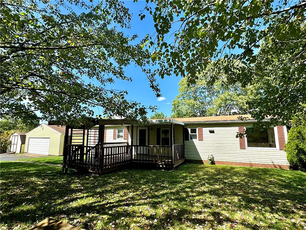 110 Elgie Dr photo 1