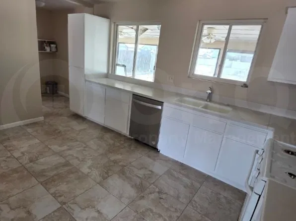 7842 W Colter St, Glendale, AZ 85303