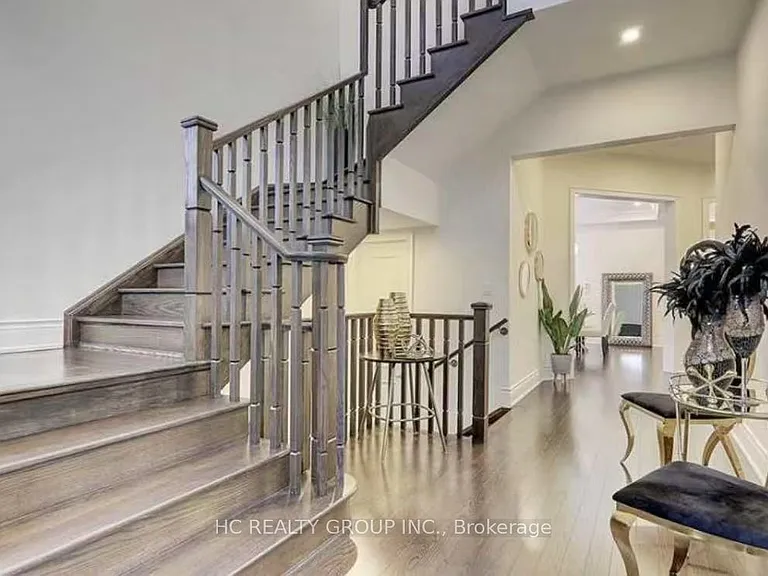 158 Hurst Ave — Photo 6