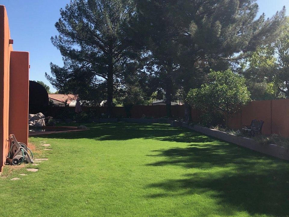 2nd image of 1183 E Knight Ln