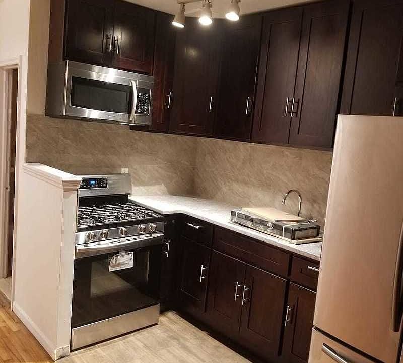 1st image of 359 Halsey St APT 1