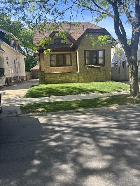 1st image of 4223 W Concordia AVENUE