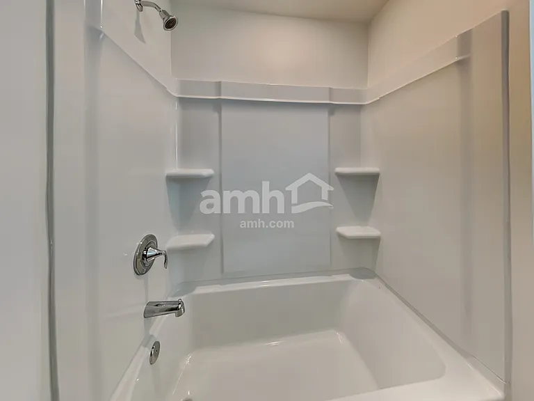 769 Carnaby Ln — Photo 22
