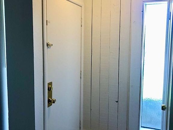 5th image of 11054 Hirschfeld Way #2B-1BA-900SQFT