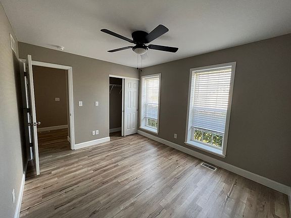 3rd image of 129 Kale Ct