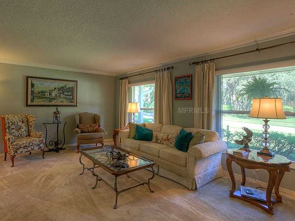 5th image of 2505 Regal Oaks Ln