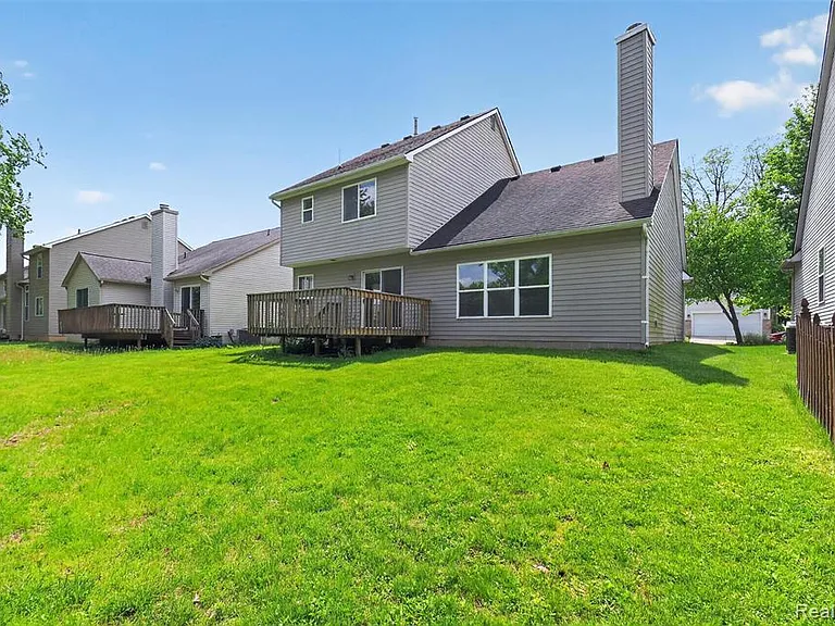 3457 Ashburnam Rd — Photo 46