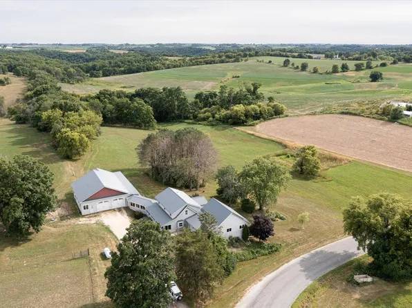E5281 Irish Ridge ROAD, Viroqua, WI 54665