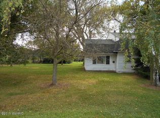 2812 S Stiles Rd, Scottville, MI 49454