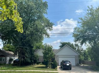 11712 Camden St, Livonia, MI 48150