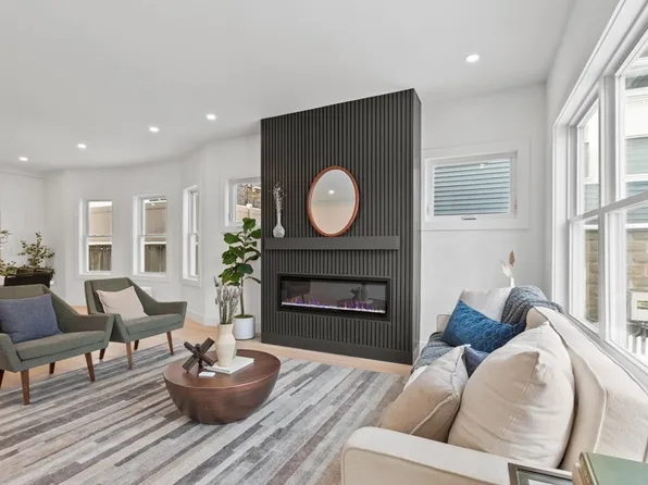 28 Sutherland Rd #28, Arlington, MA 02476