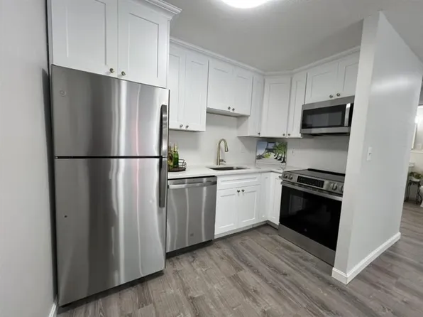 29 Gordon St APT 104, Framingham, MA 01702