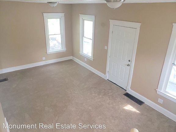 4th image of 12515 Forest Hill Ave