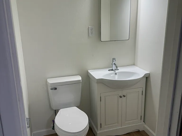1010 Ashbury St #2 — Photo 5