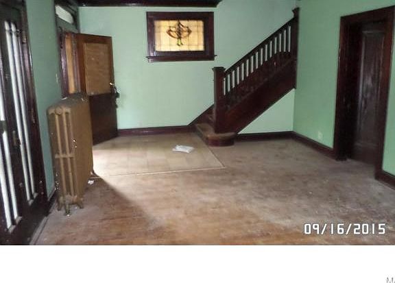 2nd image of 5745 Waterman Blvd