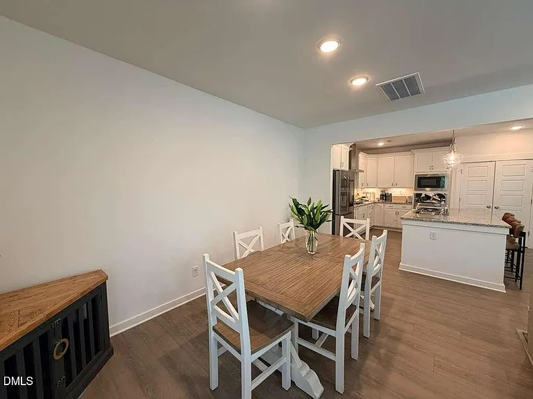 2222 Bohan Ct — Photo 16
