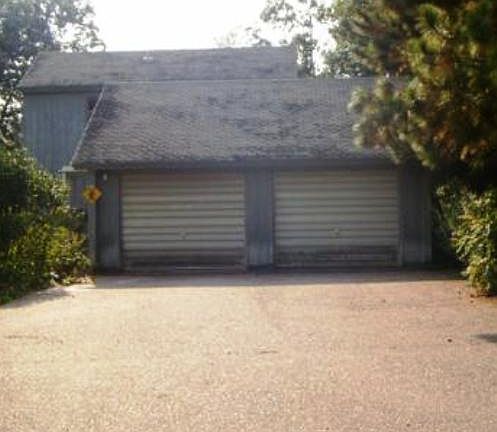 2nd image of N8637 690th St