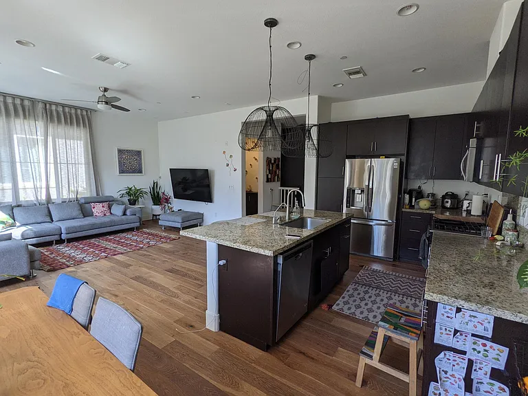 271 Odyssey Ln — Photo 1
