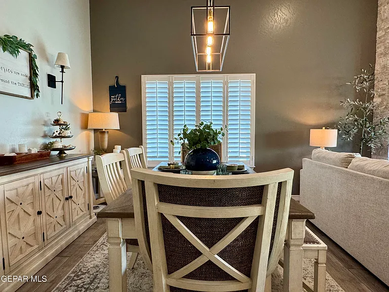 13684 Glen Vista Ln — Photo 4