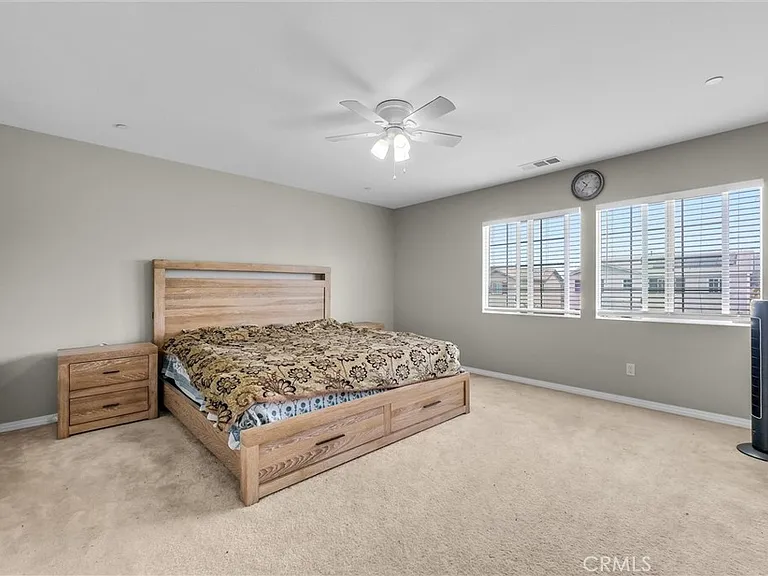 1059 Little Leaf St — Photo 17