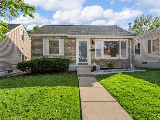 5210 Parker Ave, Saint Louis, MO 63139