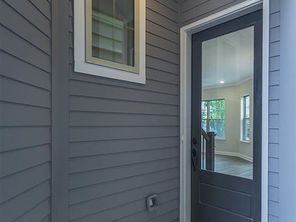 4th image of 1077 Kirkland Cir SE