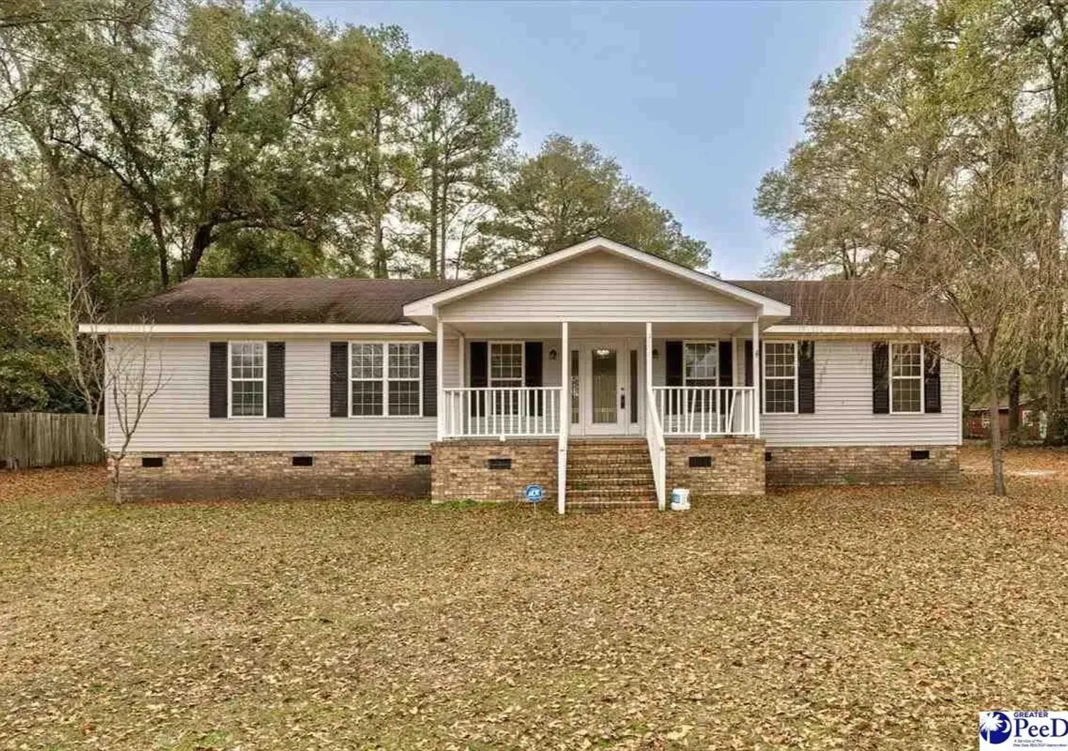 3 bed, 2.0 bath, 1995 sqft, $1,895 — Photo 3