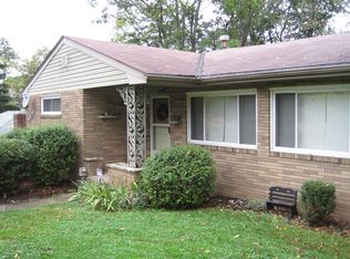 1016 Scotia Hollow Rd, Finleyville, PA