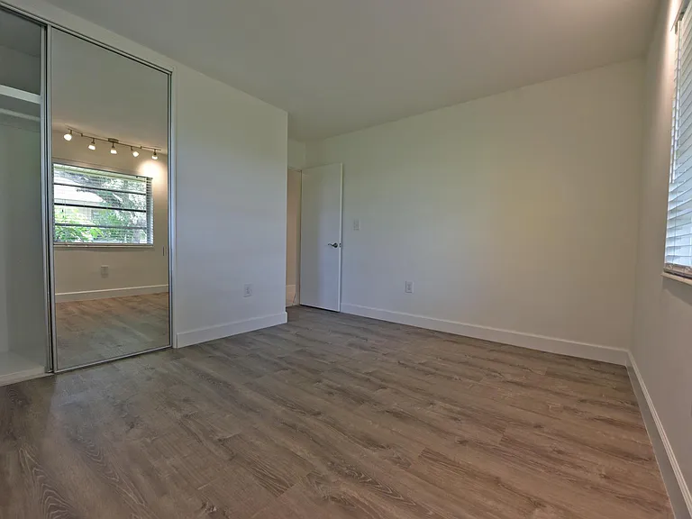 MASTER BEDROOM | PALM MODEL | 2 BEDROOM, 1 BATH