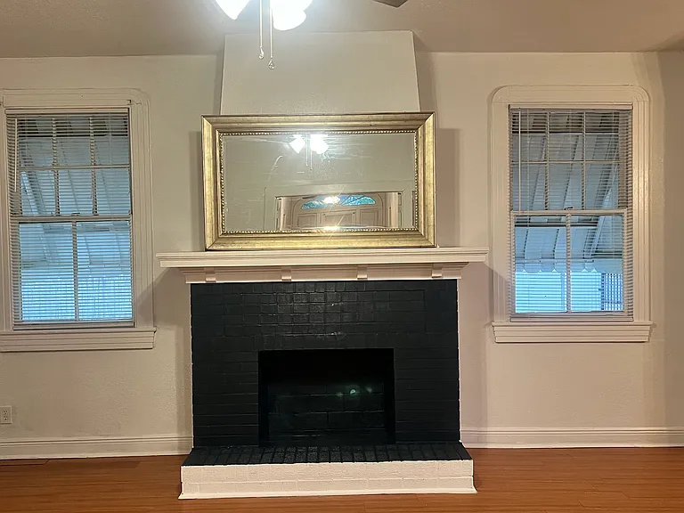 3538 Franklin Ave — Photo 7