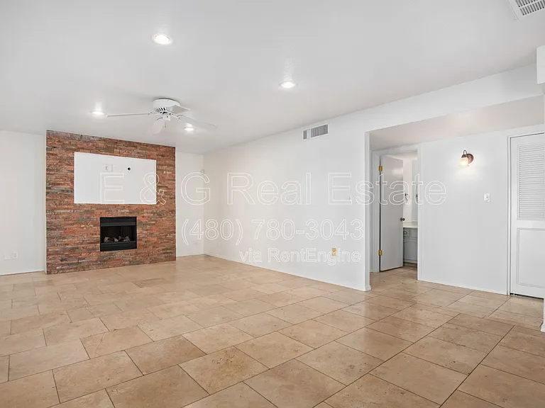 2522 S Mulberry — Photo 10