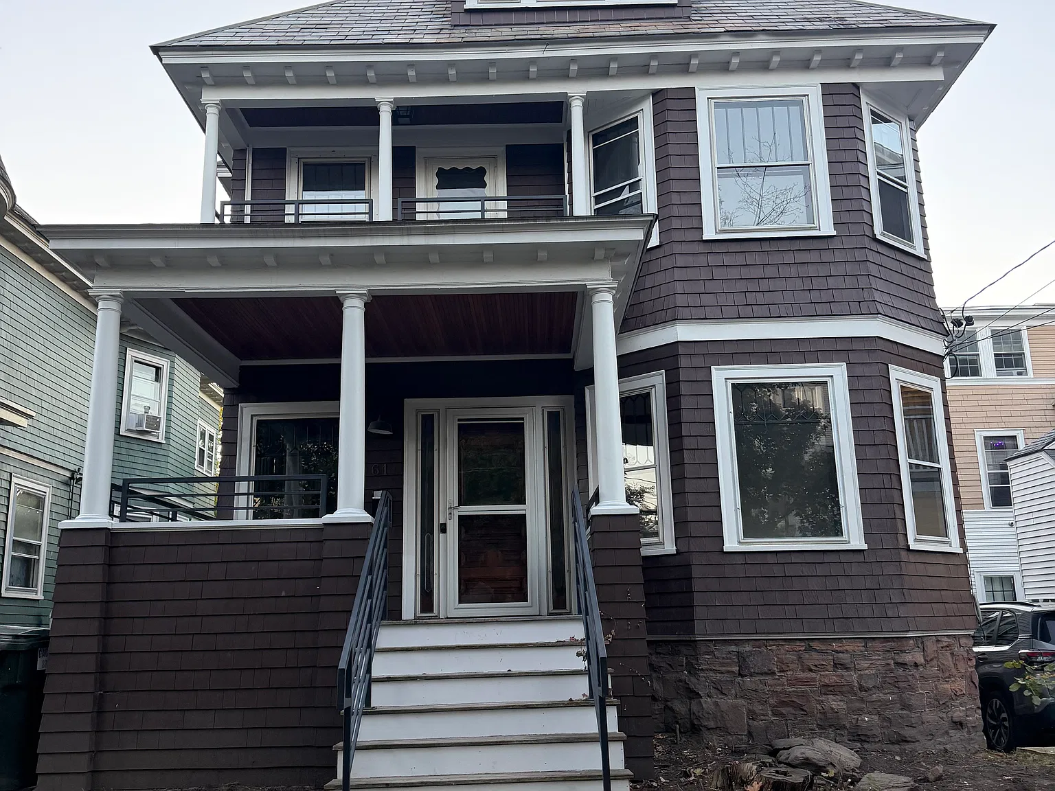 4 bed, 1600 sqft, $3,300 — Photo 1