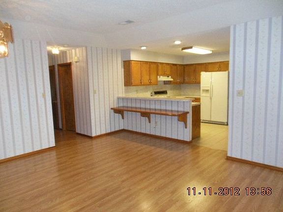 5th image of 2105 S Cynthia St APT D105