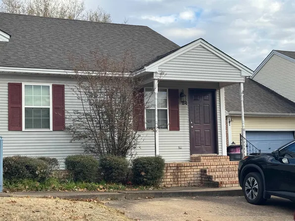 24 River Oaks Trce, Searcy, AR 72143