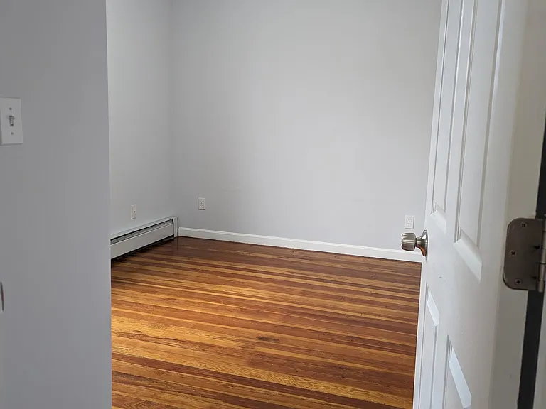 140 Branscomb St #2 — Photo 10