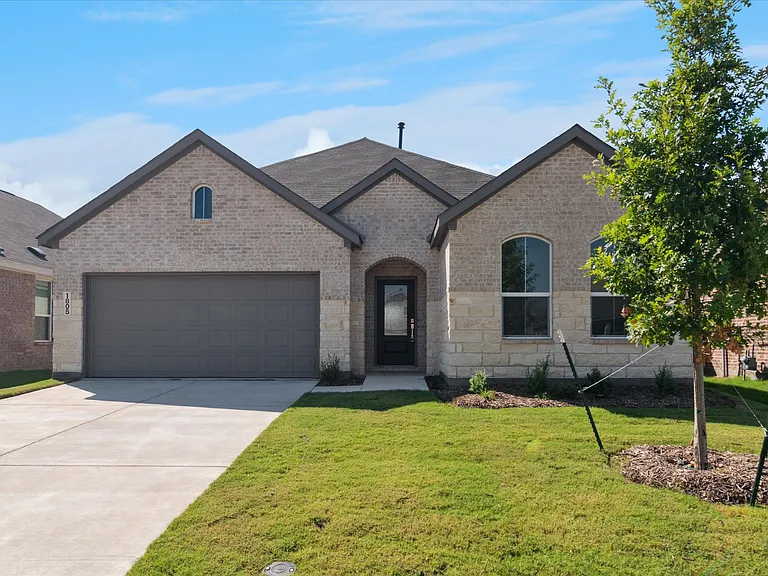 1805 Alpine Larch Ln — Photo 1
