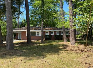 140 Shawnee Ln, Marietta, GA 30067