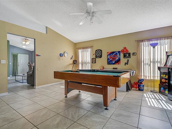 4th image of 17433R Silver Creek Ct