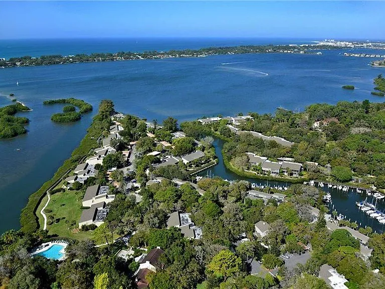 1715 Pelican Cove Rd #GL-440 — Photo 3