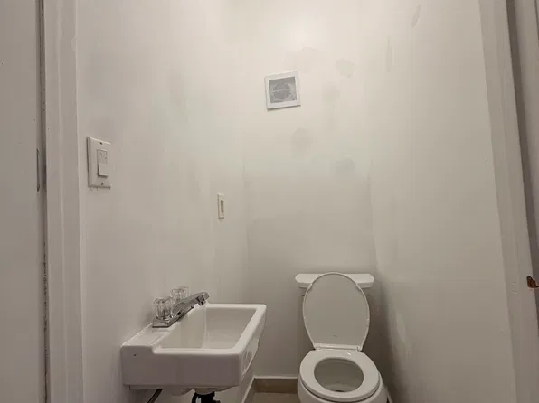 263 Lincoln Ave Floor 1, Brooklyn, NY 11208