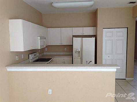 3rd image of 16400 SW 28th St